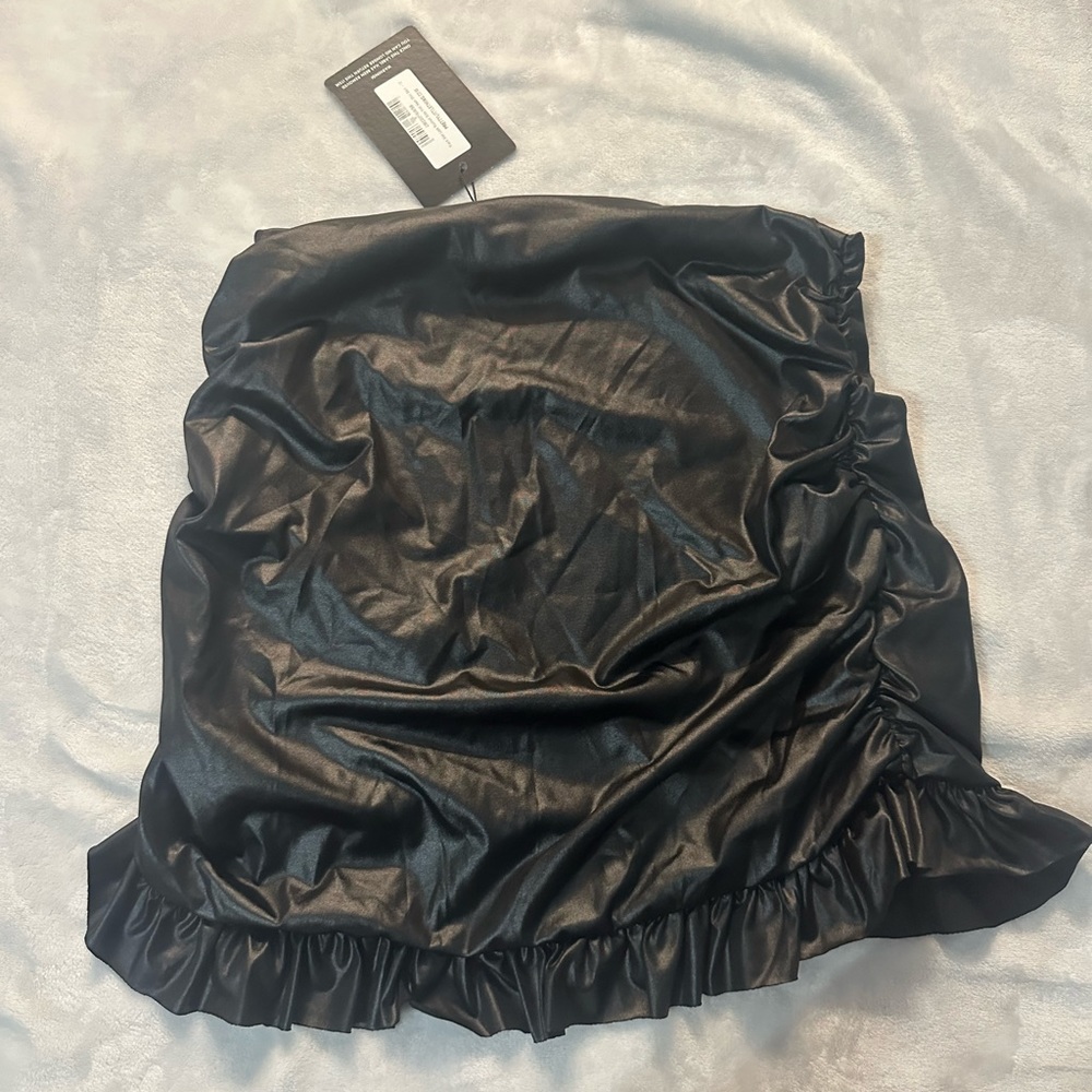 Pretty Little Things ruched faux leather skirt